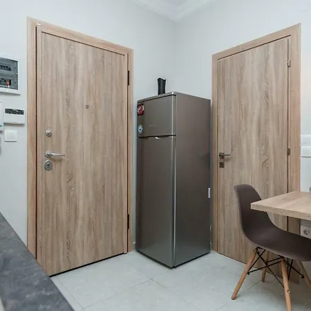 Apartment Agias Sofias Group Mesitiki